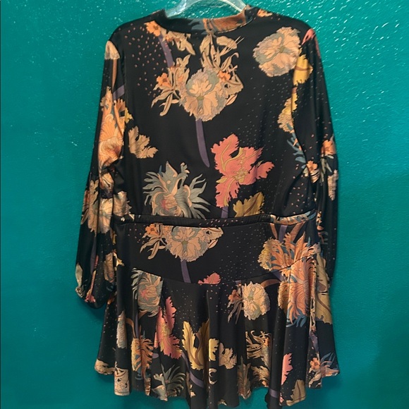 Entro boutique Floral Black Women's Dress - Picture 7 of 7